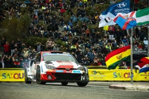 Lire la suite à propos de l’article Revue de presse internet  : WRC – Espagne : Sébastien Ogier s’impose en maître