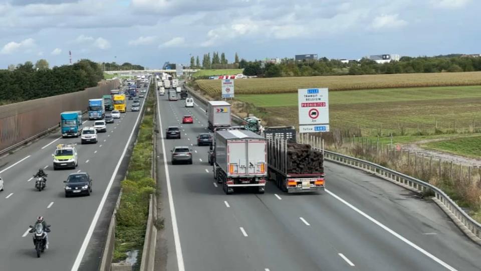 L'autoroute A1 est l'un des axes les plus empruntés dans les Hauts-de-France. - BFM Lille